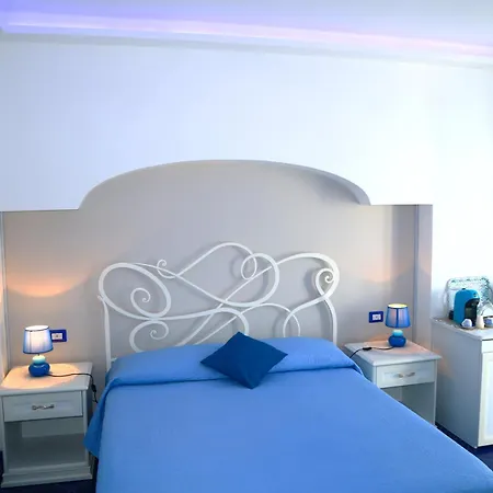 Santa Margherita - Chiaiolella Guest house Procida