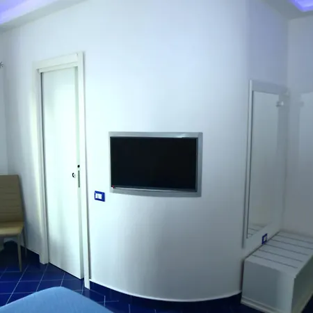 Santa Margherita - Chiaiolella Guest house Procida